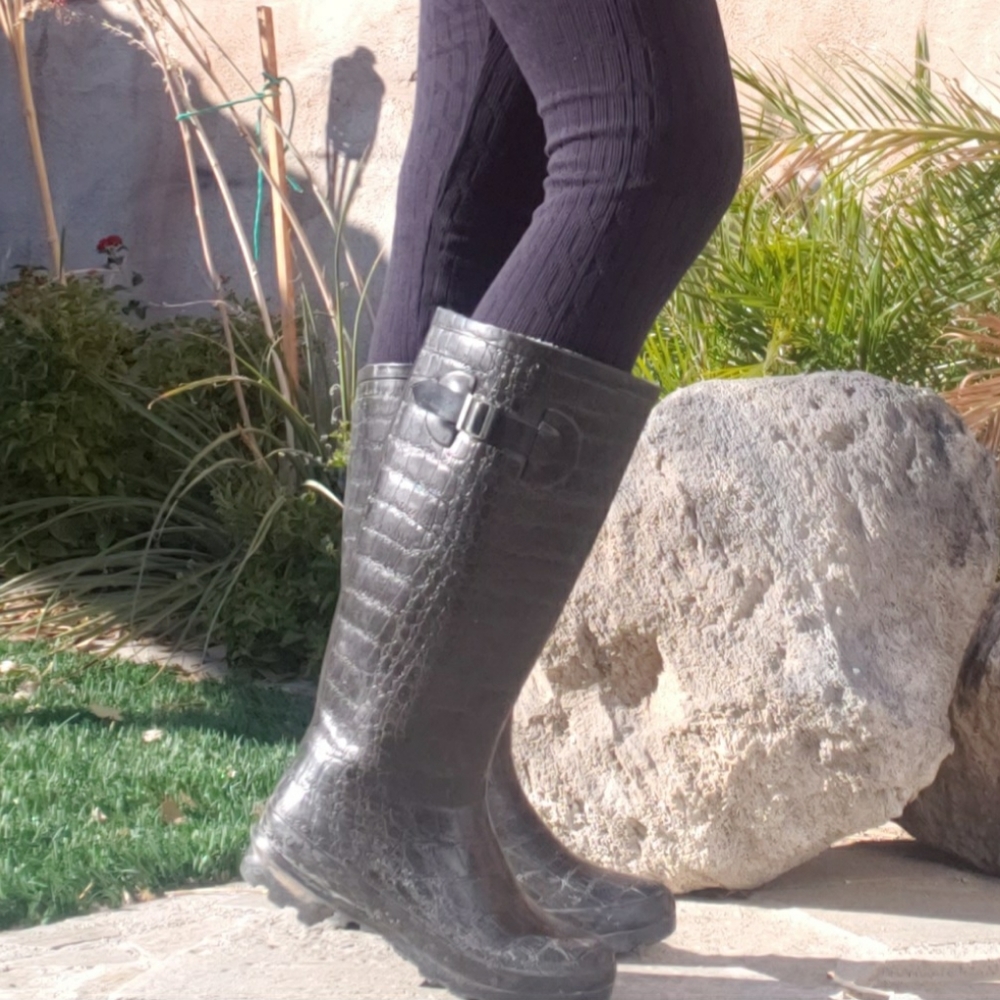 Women's Toss Rainboots Small 35/36